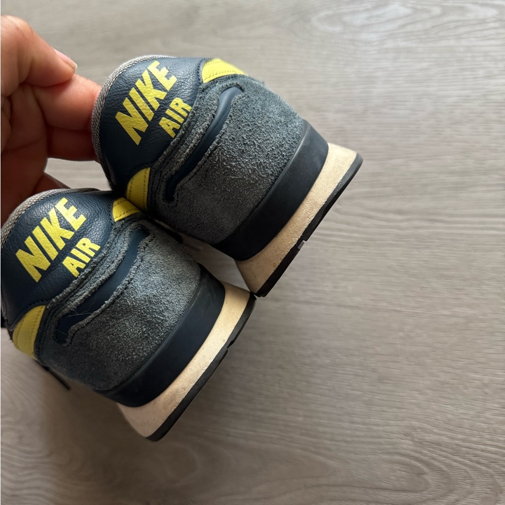 Nike MD Valiant 'Limelight' Sneakers - Picture 10 of 13